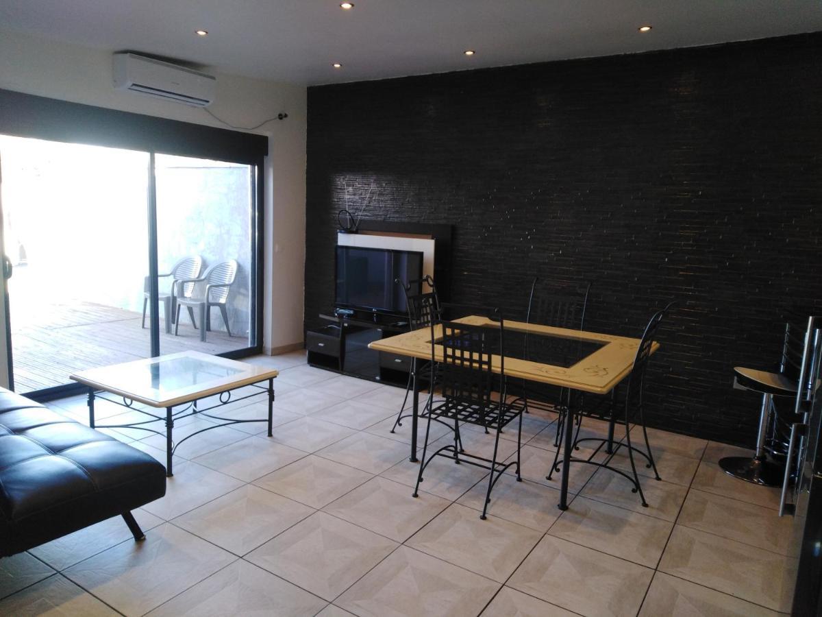 Pavillon Bon Enfant Apartment Saint-Priest  Ngoại thất bức ảnh